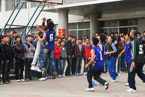 篮球比赛